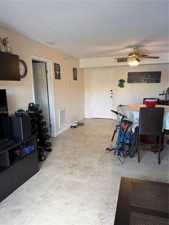 Active With Contract: $249,000 (2 beds, 2 baths, 0 Square Feet)