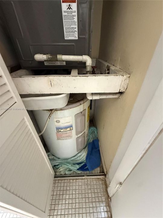 Active With Contract: $249,000 (2 beds, 2 baths, 0 Square Feet)