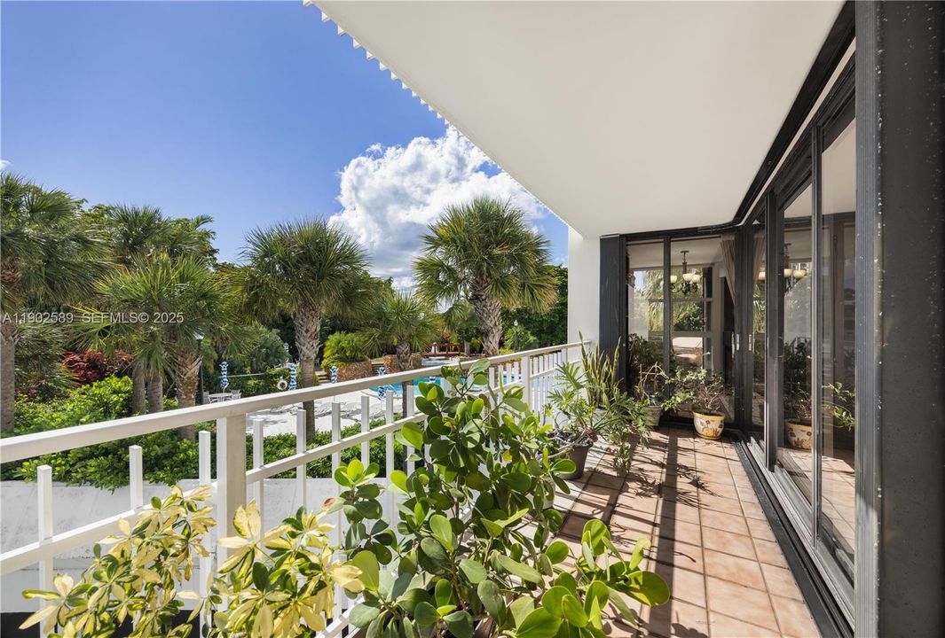 На продажу: $420,000 (3 спален, 2 ванн, 1469 Квадратных фут)