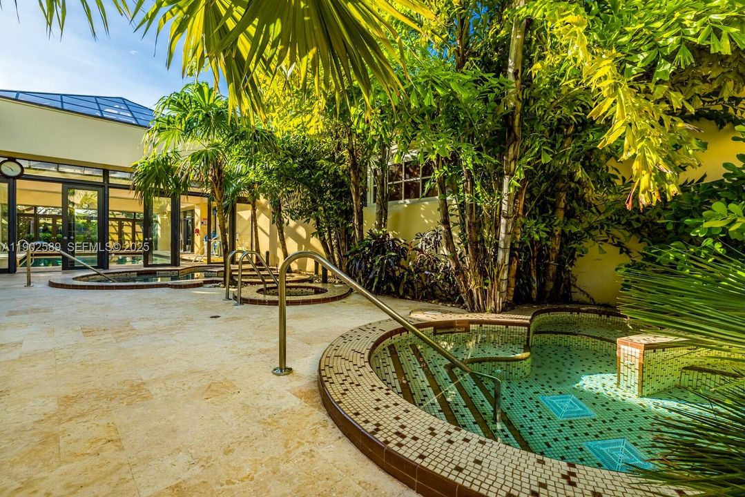 На продажу: $420,000 (3 спален, 2 ванн, 1469 Квадратных фут)