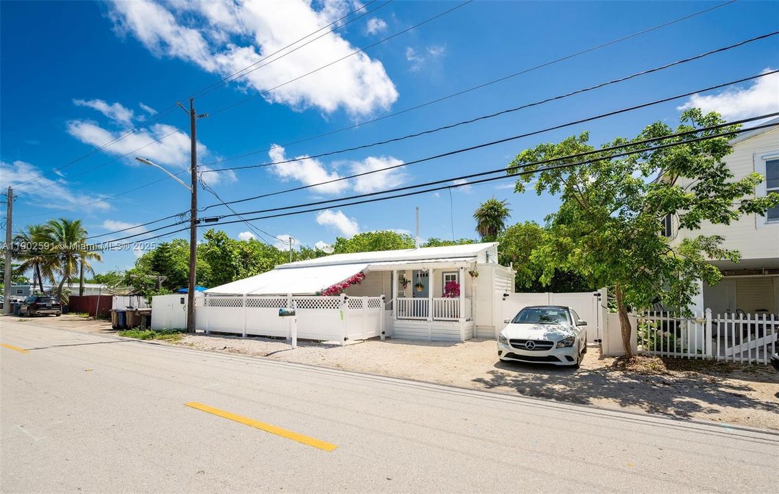 待售: $445,000 (1 贝兹, 1 浴室, 0 平方英尺)