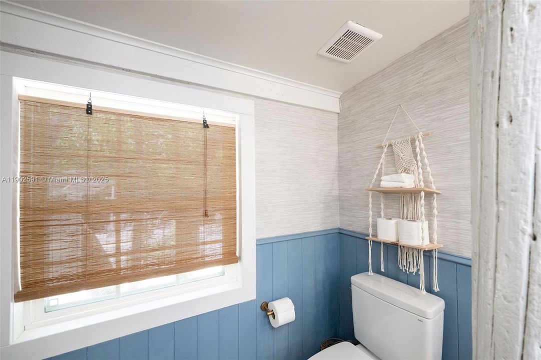 待售: $445,000 (1 贝兹, 1 浴室, 0 平方英尺)