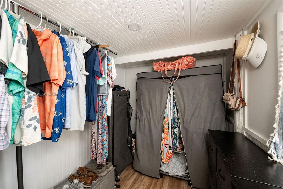 待售: $445,000 (1 贝兹, 1 浴室, 0 平方英尺)