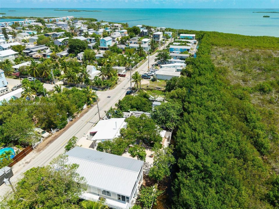 待售: $445,000 (1 贝兹, 1 浴室, 0 平方英尺)