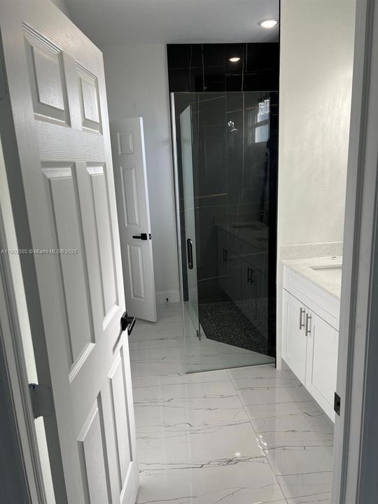 Activo con contrato: $339,900 (3 camas, 2 baños, 0 Pies cuadrados)