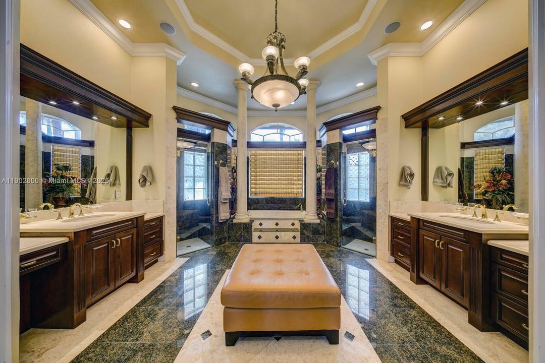 For Sale: $5,500,000 (7 beds, 6 baths, 7657 Square Feet)