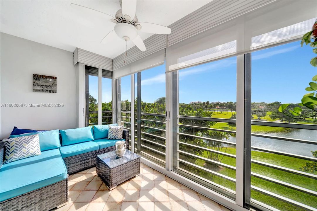 待售: $299,000 (3 贝兹, 2 浴室, 1500 平方英尺)