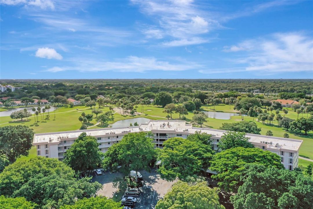 待售: $299,000 (3 贝兹, 2 浴室, 1500 平方英尺)