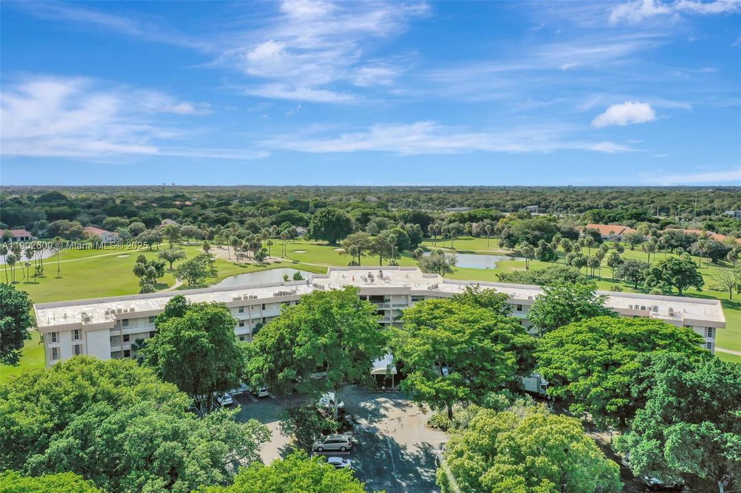 待售: $299,000 (3 贝兹, 2 浴室, 1500 平方英尺)