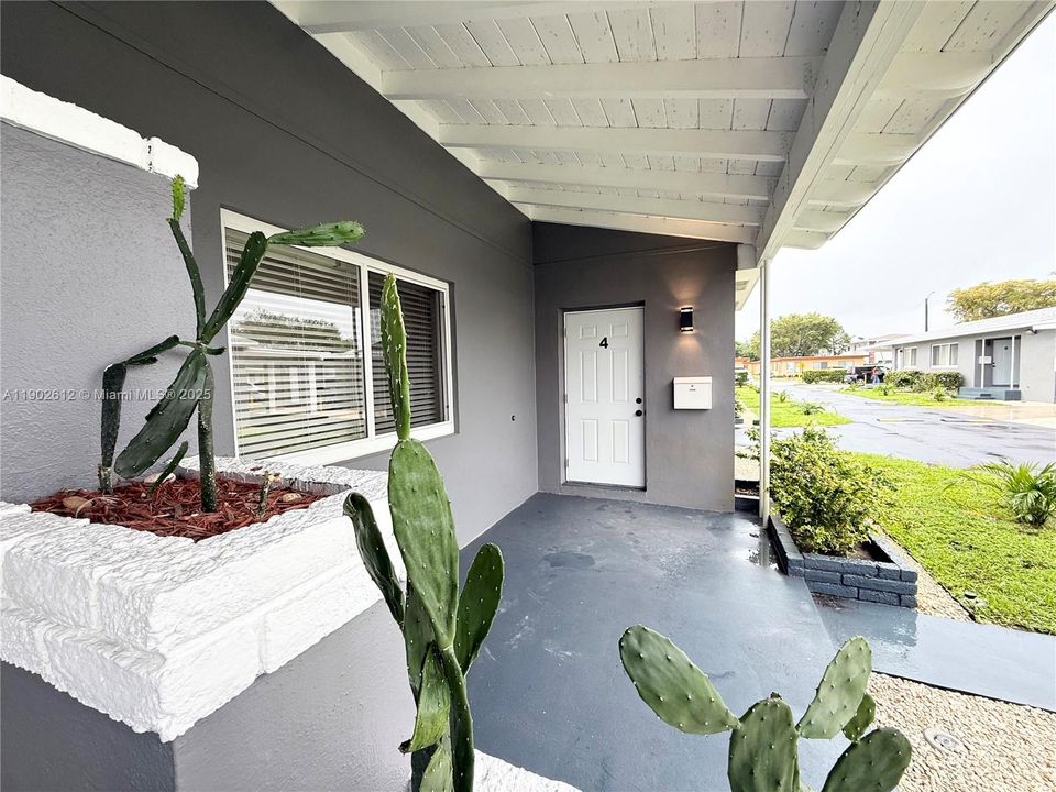 For Rent: $1,700 (1 beds, 1 baths, 0 Square Feet)