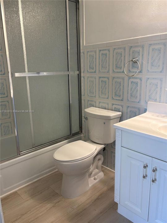 En Venta: $170,000 (2 camas, 2 baños, 944 Pies cuadrados)