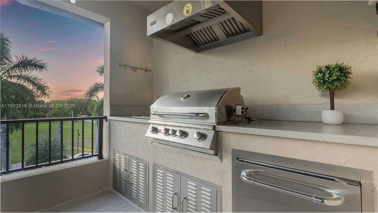 For Sale: $1,090,000 (3 beds, 3 baths, 2946 Square Feet)