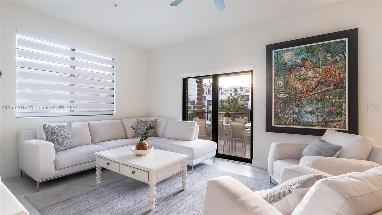 For Sale: $1,090,000 (3 beds, 3 baths, 2946 Square Feet)