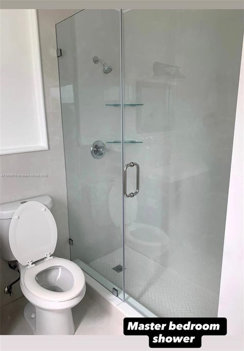 For Rent: $3,800 (4 beds, 2 baths, 2327 Square Feet)