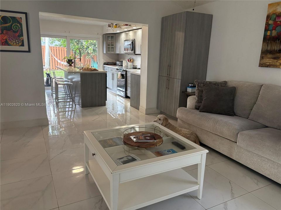 For Sale: $945,000 (4 beds, 2 baths, 2775 Square Feet)