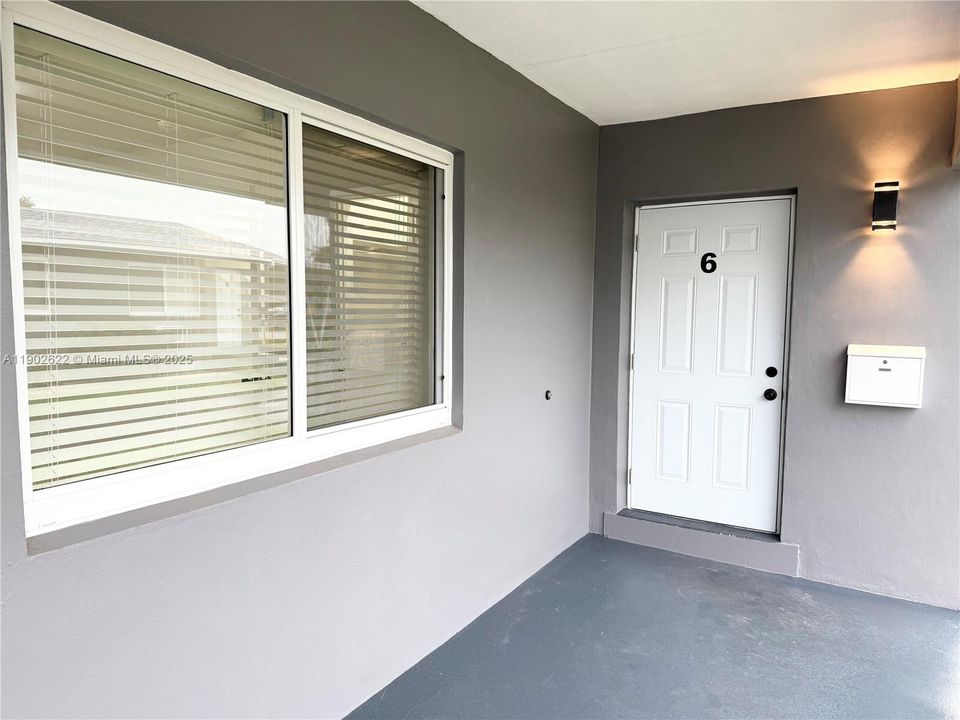 For Rent: $1,600 (1 beds, 1 baths, 0 Square Feet)