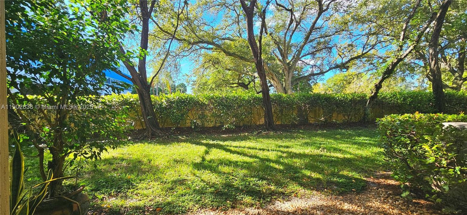 For Sale: $415,000 (3 beds, 2 baths, 1428 Square Feet)