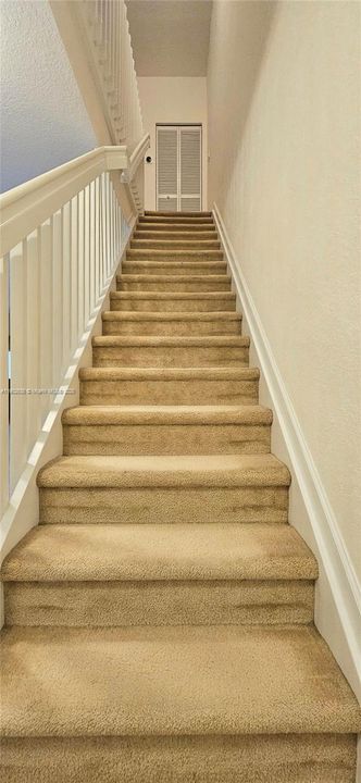 For Sale: $415,000 (3 beds, 2 baths, 1428 Square Feet)