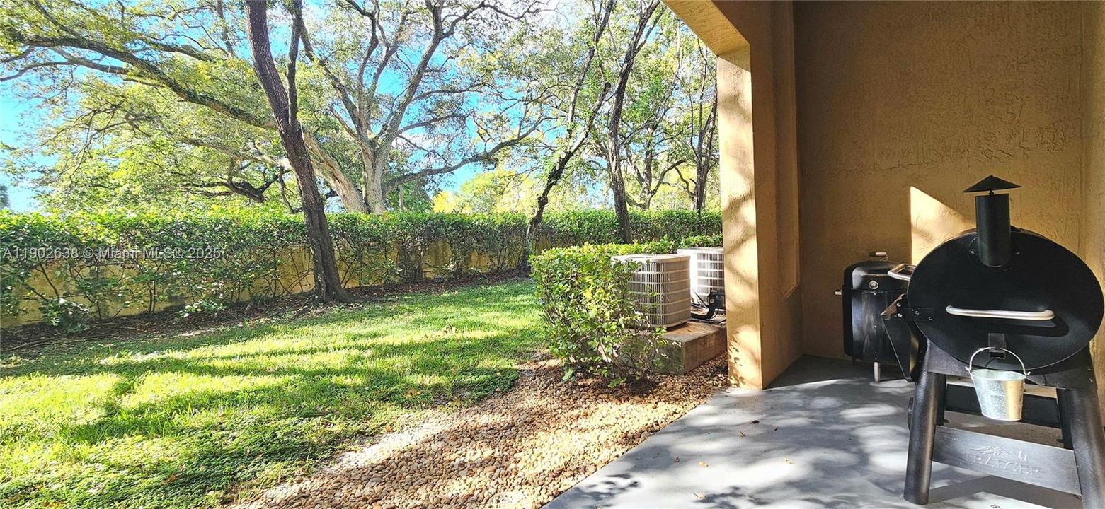 For Sale: $415,000 (3 beds, 2 baths, 1428 Square Feet)