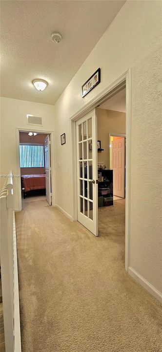 For Sale: $415,000 (3 beds, 2 baths, 1428 Square Feet)