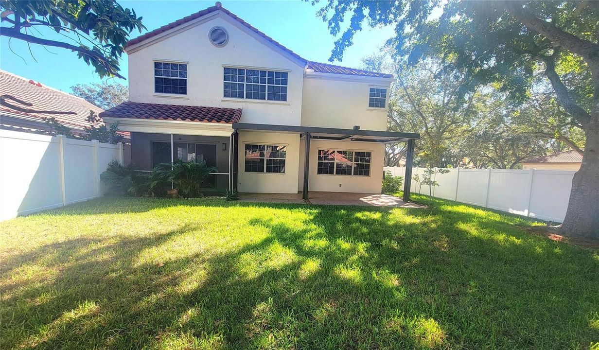 Covered patio & open porch