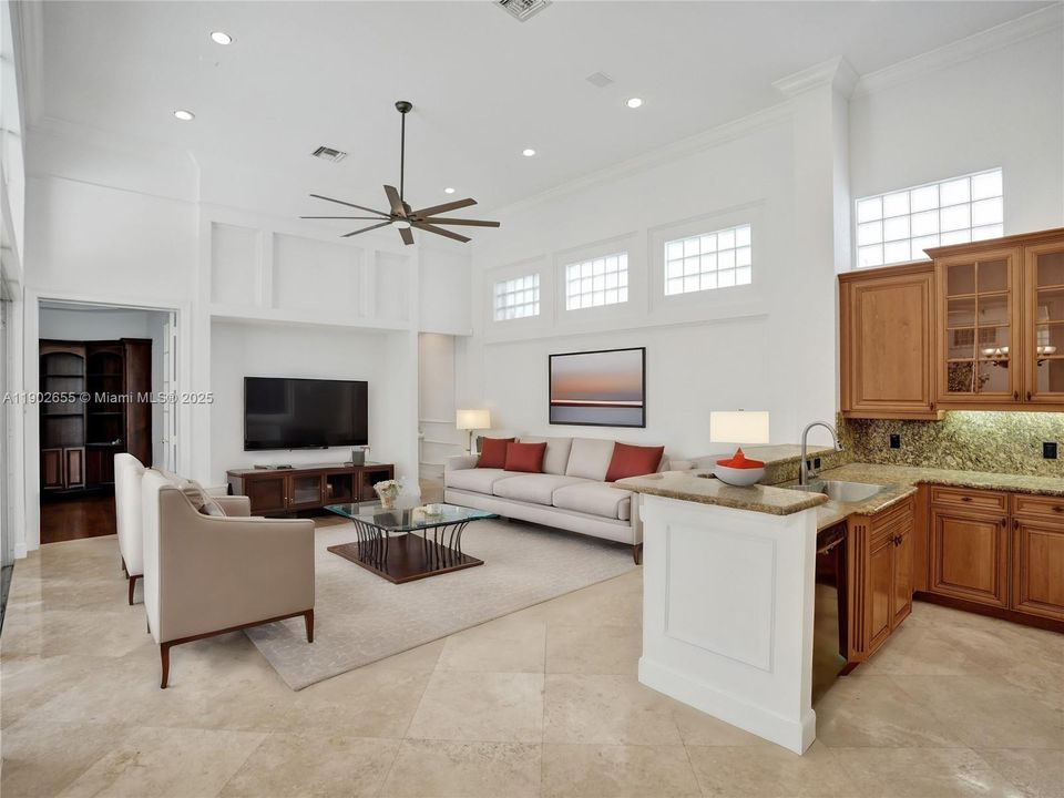 For Sale: $1,700,000 (5 beds, 5 baths, 4543 Square Feet)