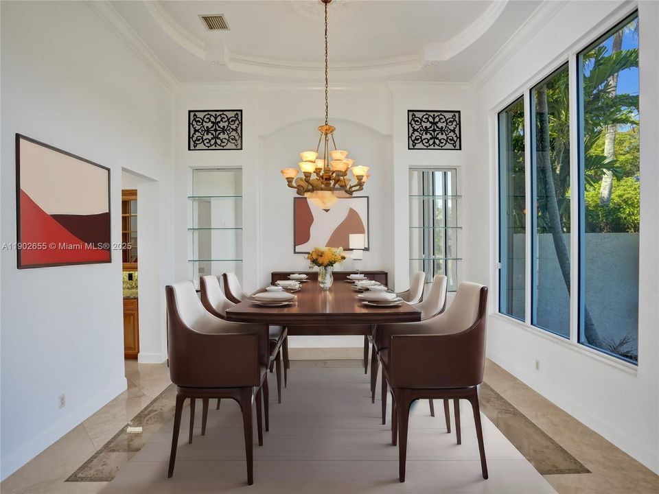 virtually staged dining room