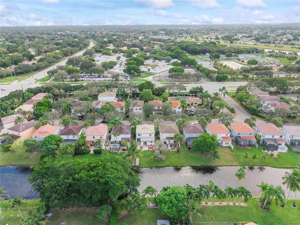 For Sale: $549,900 (3 beds, 2 baths, 1566 Square Feet)