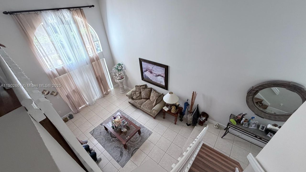 For Sale: $695,000 (4 beds, 2 baths, 2082 Square Feet)