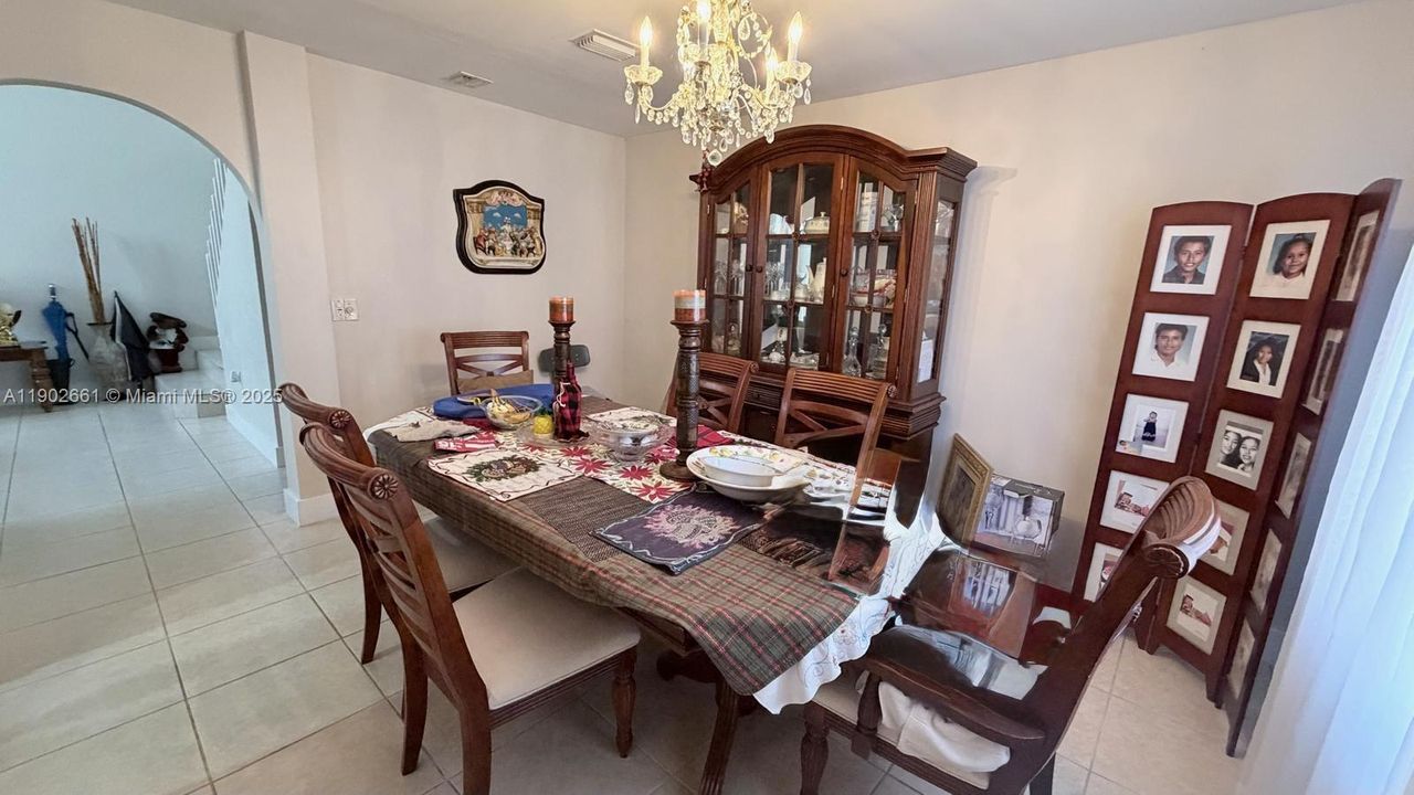 For Sale: $695,000 (4 beds, 2 baths, 2082 Square Feet)