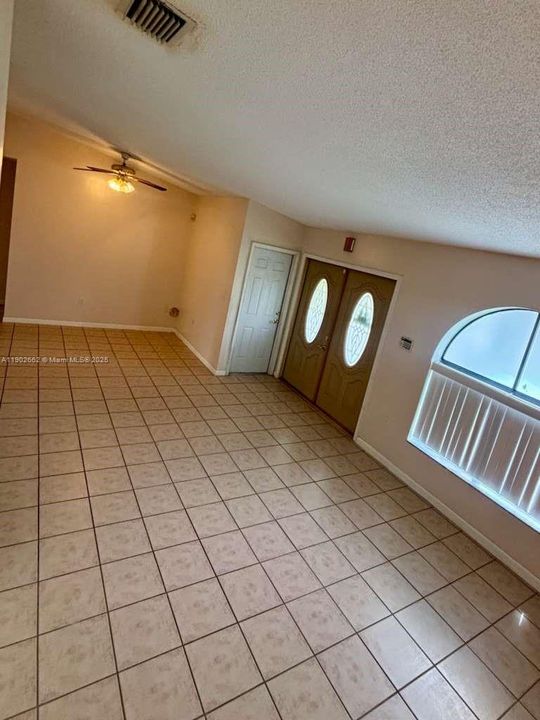 Active With Contract: $535,000 (3 beds, 2 baths, 1340 Square Feet)