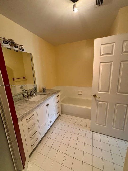 Active With Contract: $535,000 (3 beds, 2 baths, 1340 Square Feet)