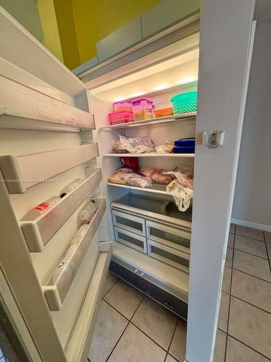 Active With Contract: $535,000 (3 beds, 2 baths, 1340 Square Feet)