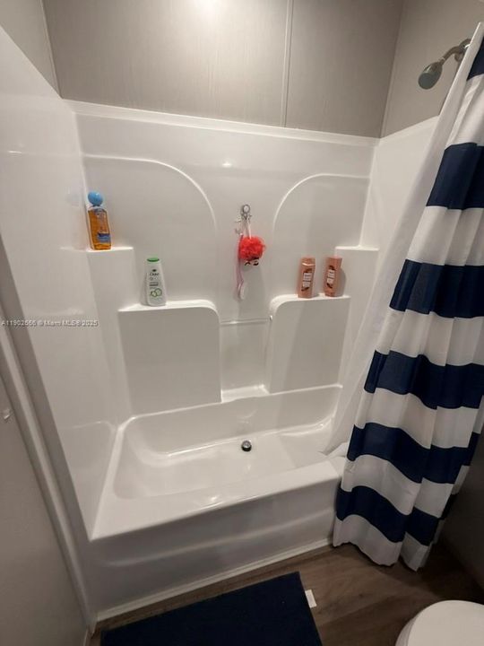 For Rent: $2,500 (4 beds, 2 baths, 0 Square Feet)