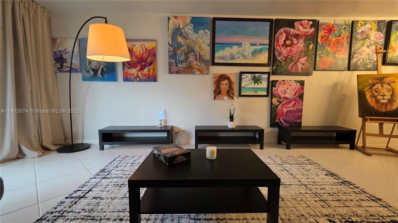 For Sale: $135,500 (1 beds, 1 baths, 1000 Square Feet)