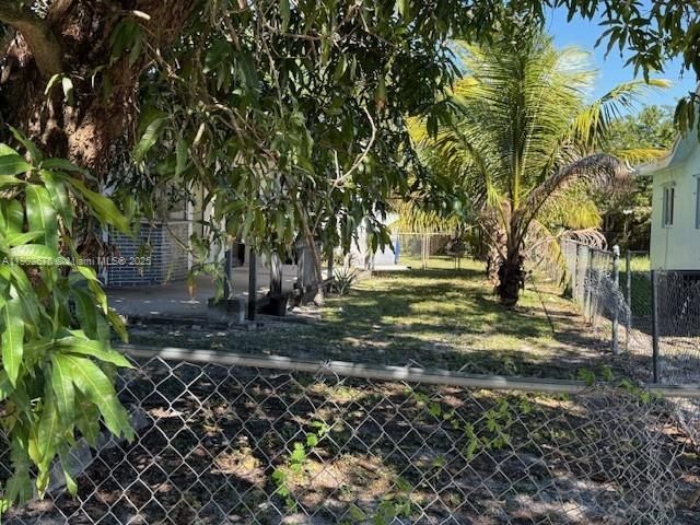 Recently Sold: $599,900 (0 beds, 0 baths, 2242 Square Feet)