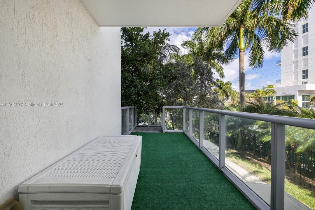 For Rent: $11,000 (4 beds, 4 baths, 2496 Square Feet)