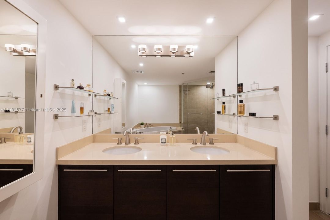 For Rent: $11,000 (4 beds, 4 baths, 2496 Square Feet)