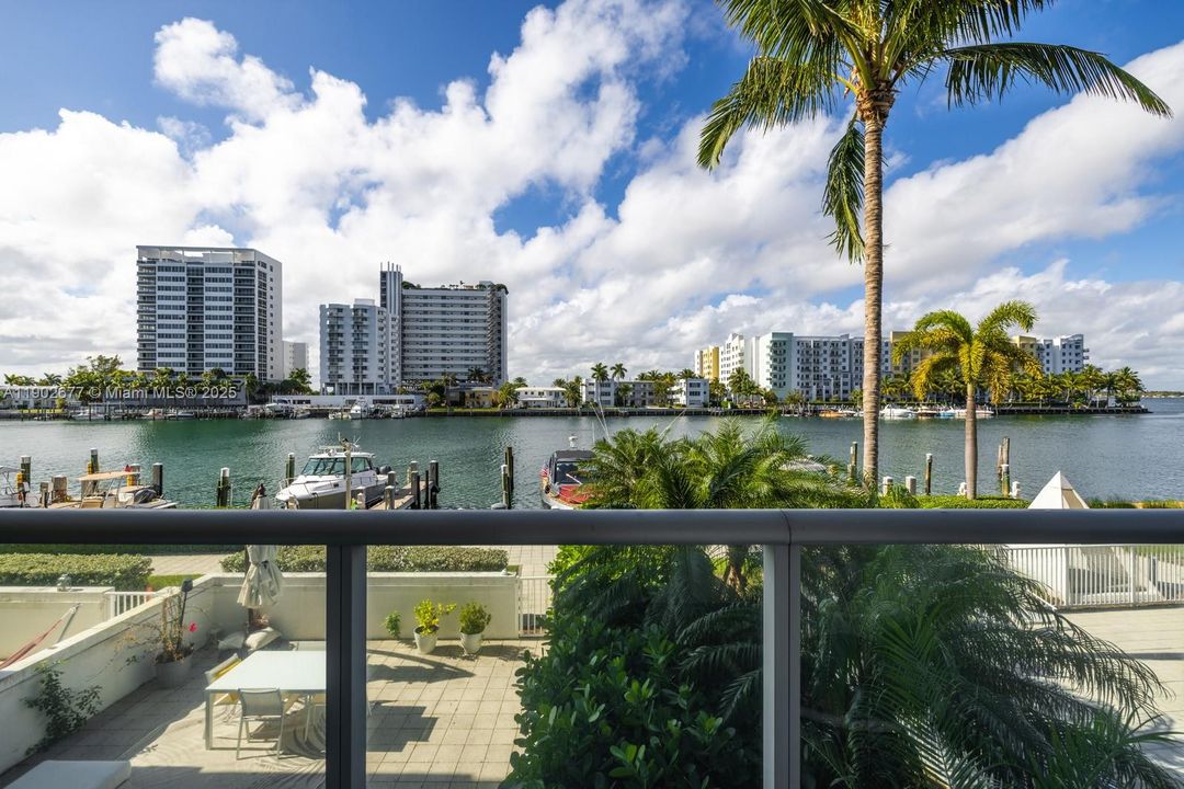 For Rent: $11,000 (4 beds, 4 baths, 2496 Square Feet)