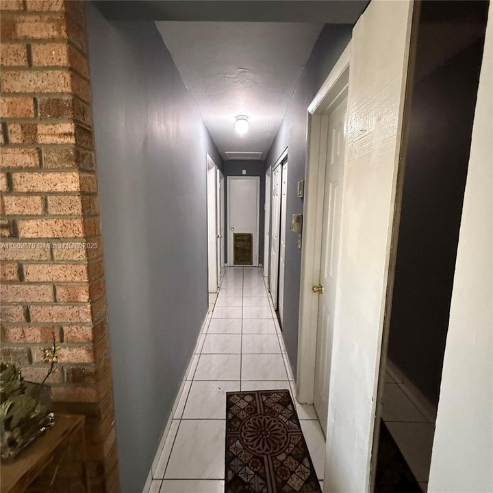 En Venta: $520,000 (3 camas, 2 baños, 1364 Pies cuadrados)