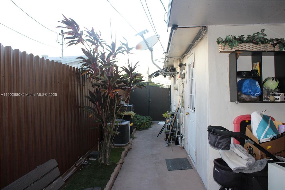 Recently Sold: $680,000 (4 beds, 2 baths, 2350 Square Feet)