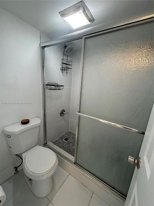 Recently Rented: $1,650 (1 beds, 1 baths, 820 Square Feet)