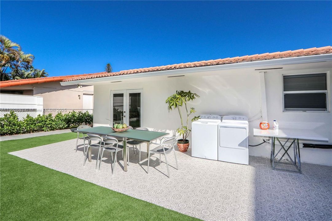 For Sale: $1,575,000 (0 beds, 0 baths, 2505 Square Feet)