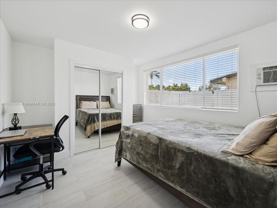 Active With Contract: $699,000 (4 beds, 3 baths, 1612 Square Feet)