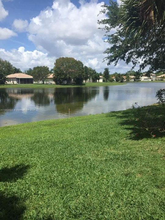 Недавно арендовано: $3,600 (3 спален, 2 ванн, 1416 Квадратных фут)