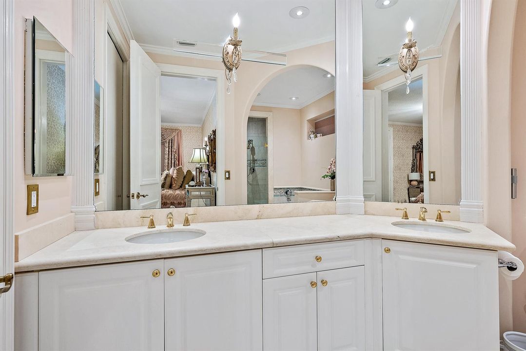 10248 Heronwood Lane