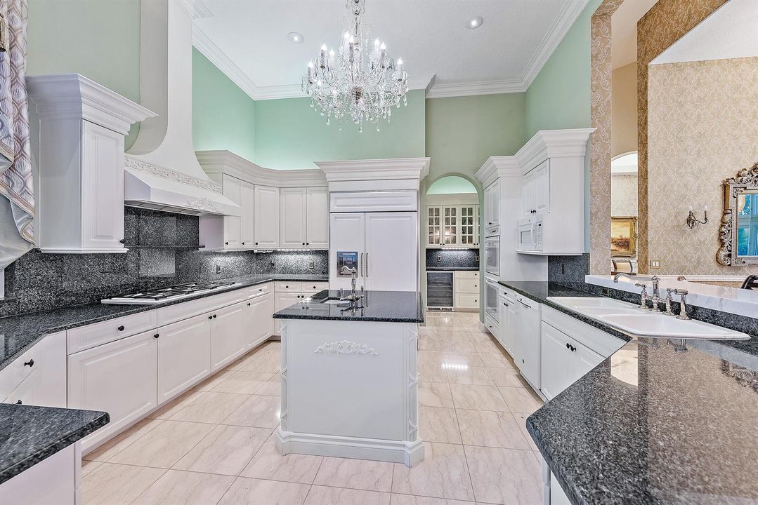 10248 Heronwood Lane