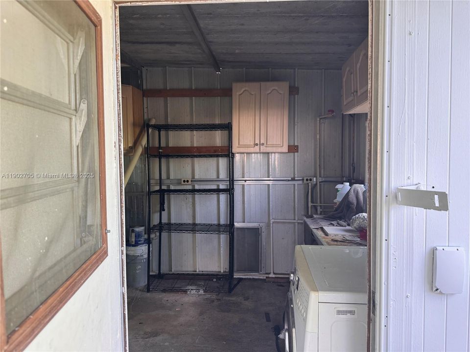 На продажу: $69,000 (2 спален, 2 ванн, 978 Квадратных фут)