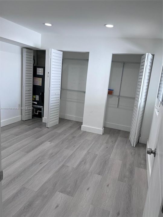 Recently Rented: $2,600 (2 beds, 1 baths, 0 Square Feet)