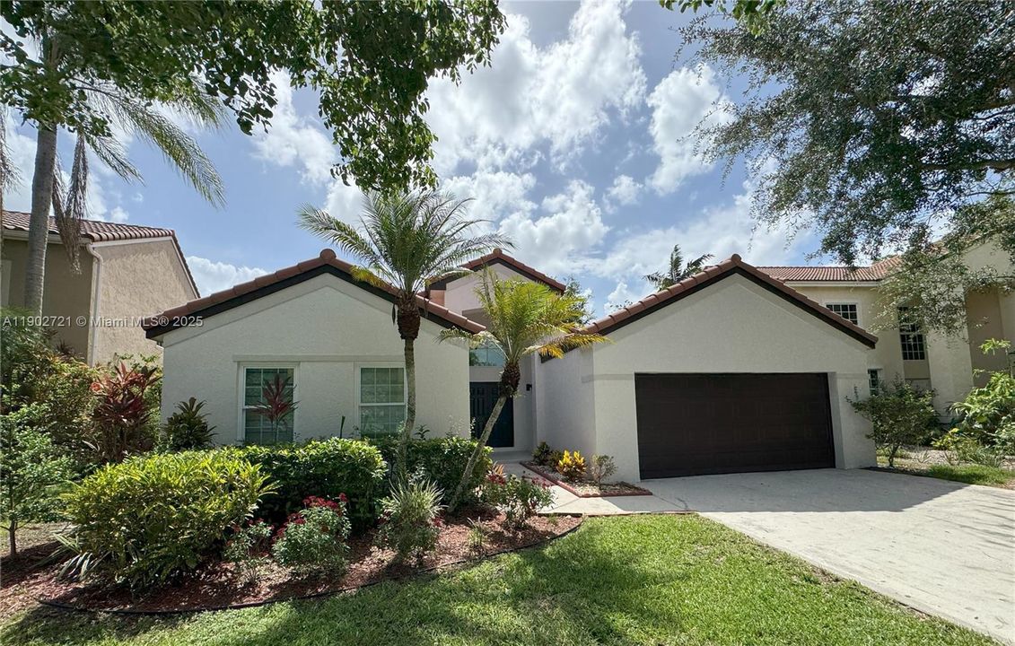 Recently Rented: $4,850 (4 beds, 3 baths, 2088 Square Feet)